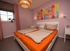 Schlafzimmer (Bett1-Wendematratzen mit verstellbarem Härtegrad)