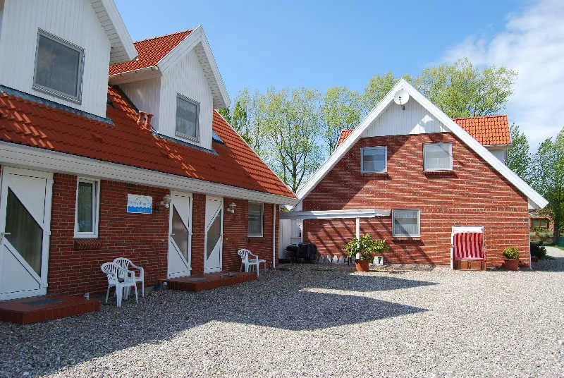 ferienwohnung_fehmarn_takelage_aussenansicht