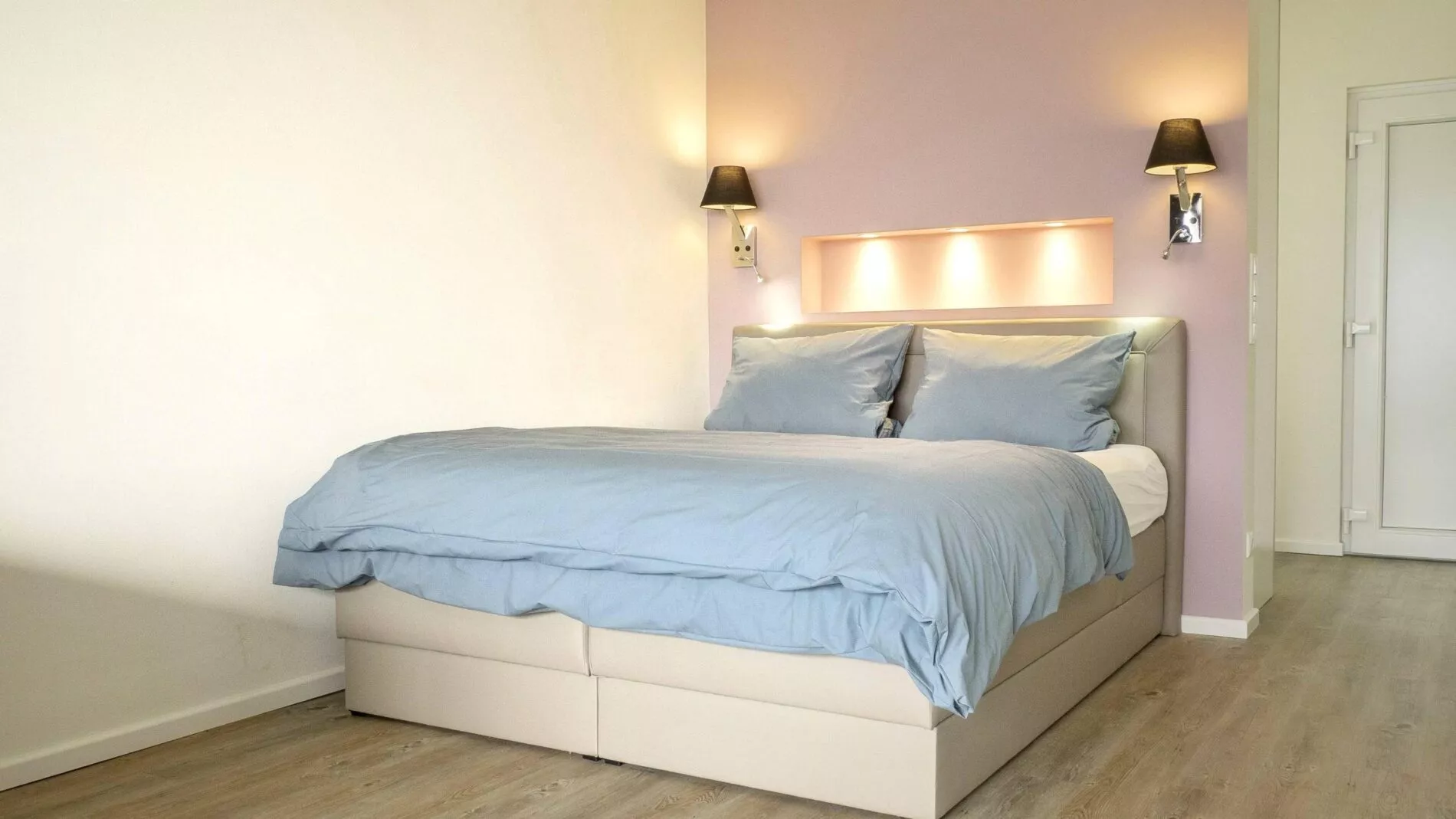 03-ferienwohnung_fehmarn_ostsee_residenz_mit_meerblick_schlafen