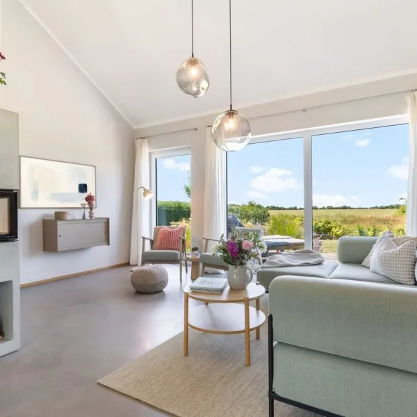 01_fehmarn_ferienhaus_feldkoje_wohnbereich
