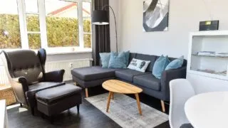 02-ferienwohnung_fehmarn_luv_un_lee_wohnbereich