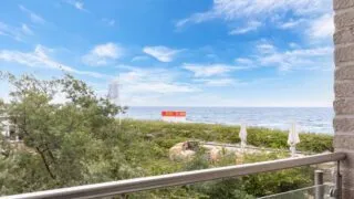 03-ferienwohnung_burgtiefe_strandburg_strandfeeling_ausblick_balkon 03-ferienwohnung_burgtiefe_strandburg_strandfeeling_ausblick_balkon