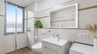 04-ferienwohnung_burgtiefe_strandburg_strandfeeling_bad 04-ferienwohnung_burgtiefe_strandburg_strandfeeling_bad