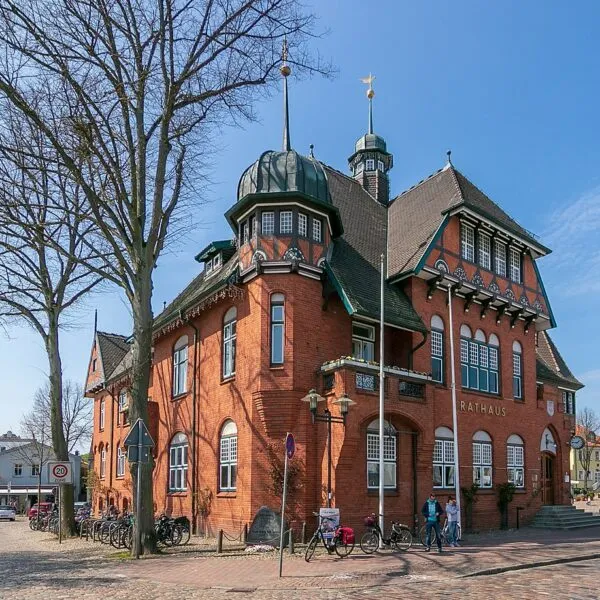 37-ferienwohnung_fehmarn_rathaus_burg_auf_fehmarn